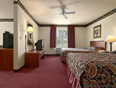 Hotel Comfort & Grafton-cedarburg