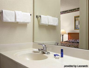 Hotel Comfort & Grafton-cedarburg Grafton