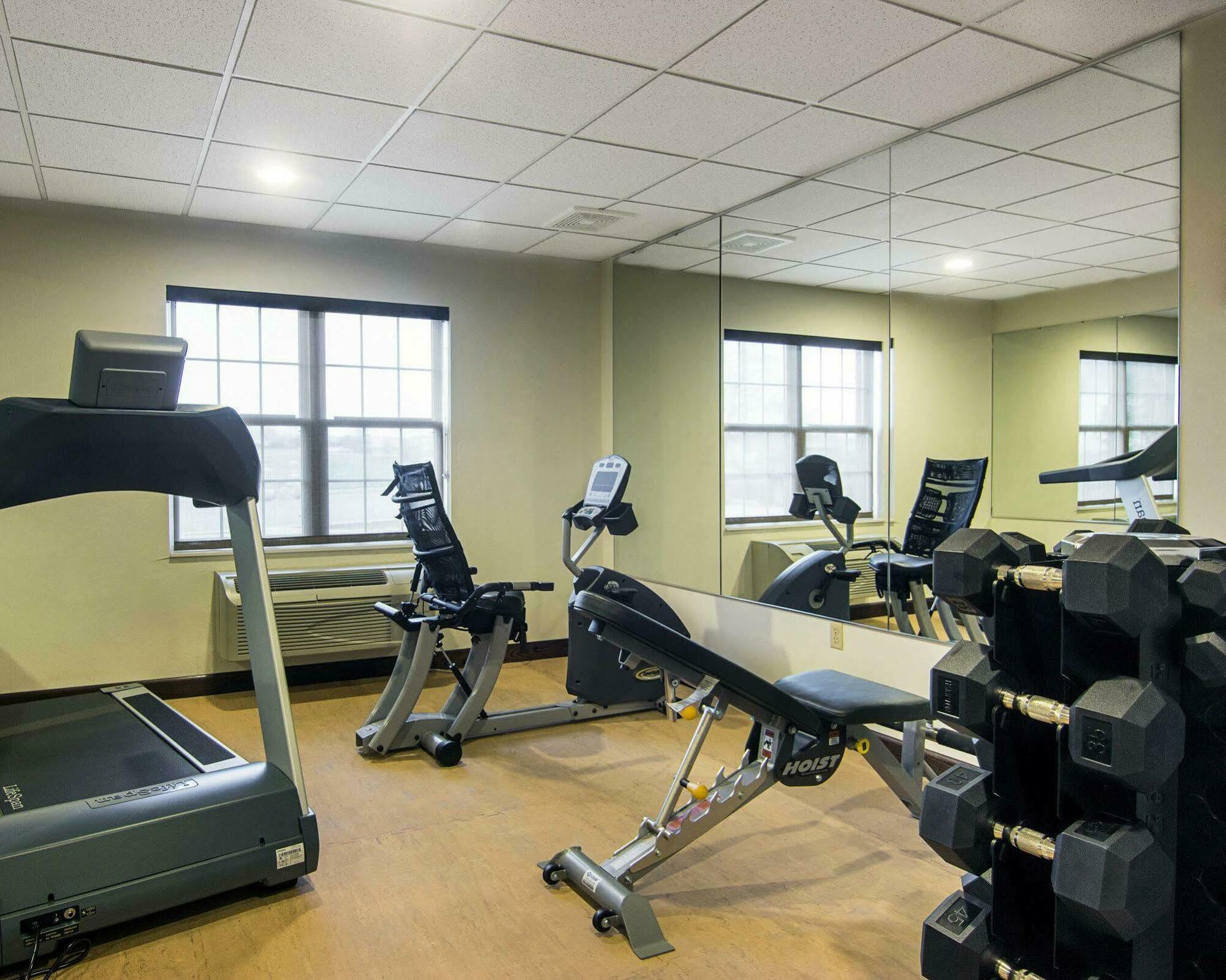 Hotel Comfort & Grafton-cedarburg 2*